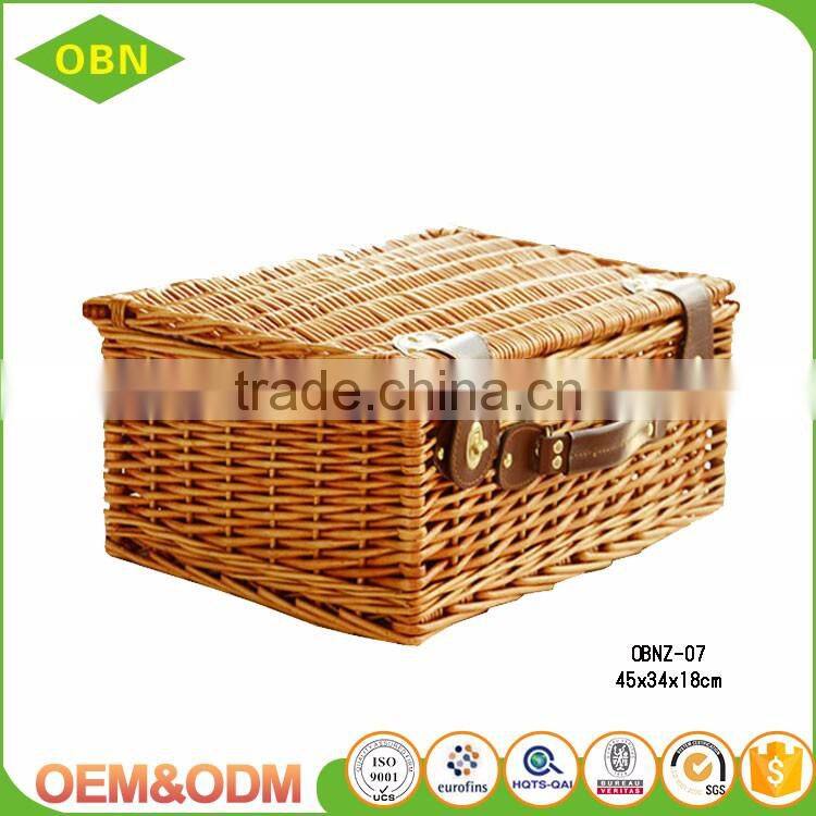 Wholesale China factory export cheap mini willow wicker empty picnic basket for two person