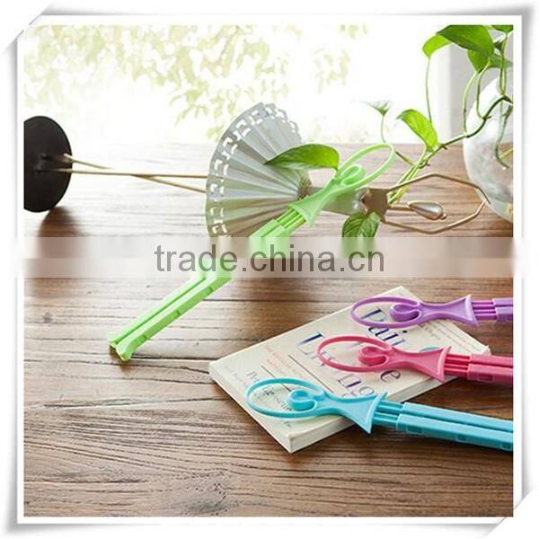 Green Retractable Morden home furniture plastic shoe racks, Unbreakable length boot shoe brackets plastic racks manufacturer