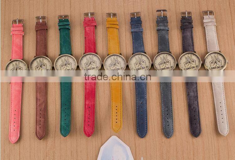 wholesale factory price free sample colorful printing thumbs up leather strap quartz watch