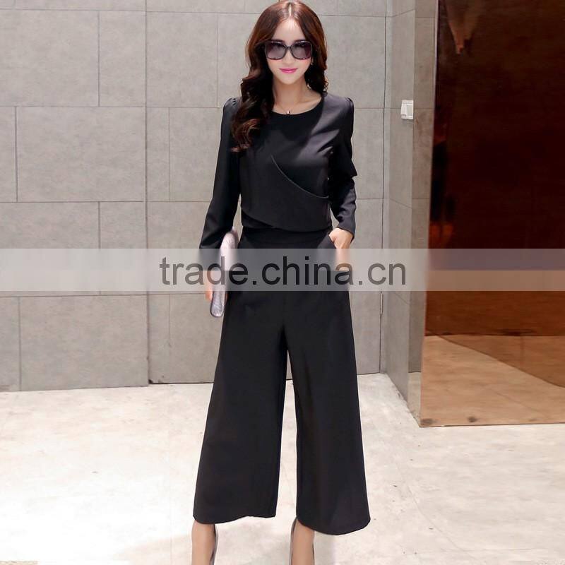Fashion designer top, stylish wide leg pants suits