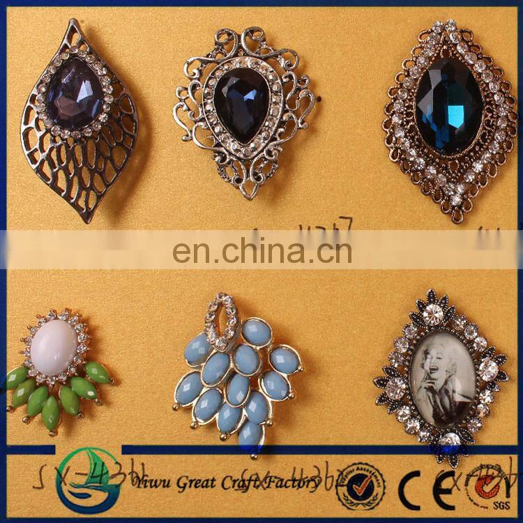 Factory direct wholesale rhinestone buckle crystal rhinestone button