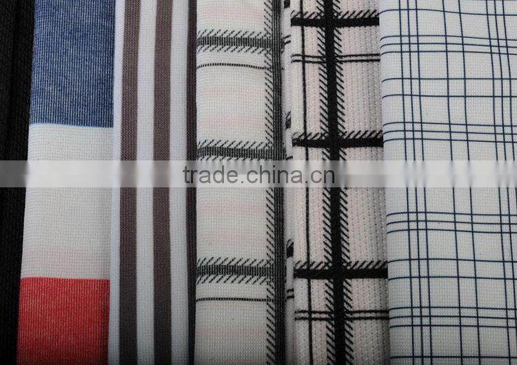 Stitch bonded nonwoven fabric for sofa interlinging