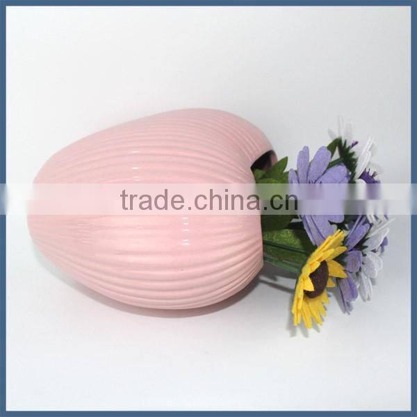 Pink heart shape porcelain home decor flower vase