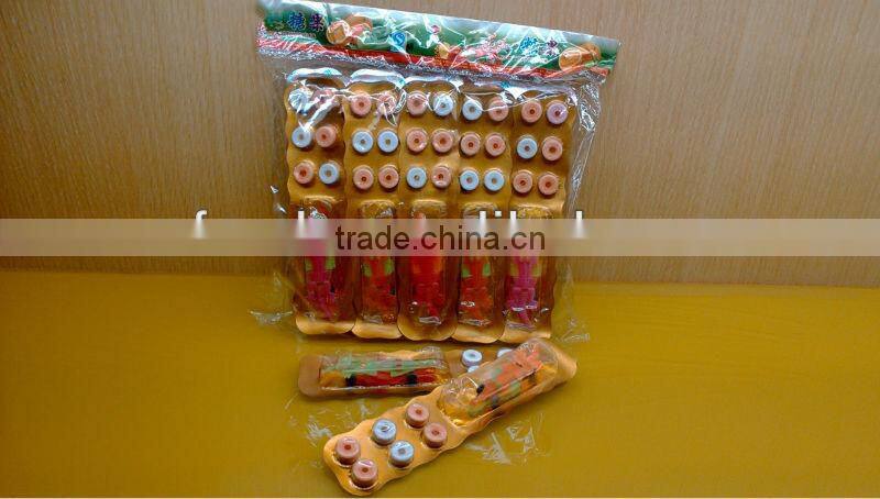 High Quality Cricle Press Candy with Plastic Toys