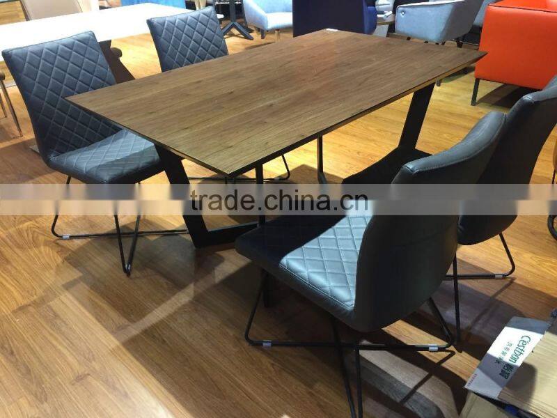 TB black walnut dining table wood designs with black painting leg