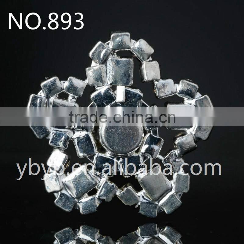 Hot fix aluminum base ceramic and rhinestone applique -893