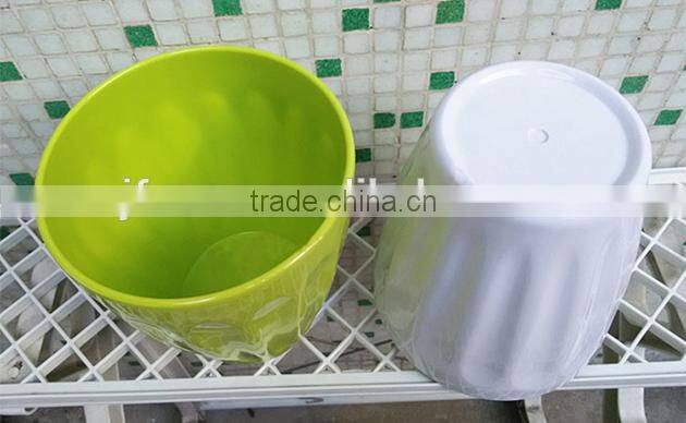 Wholesale cheap color plastic flowerpot