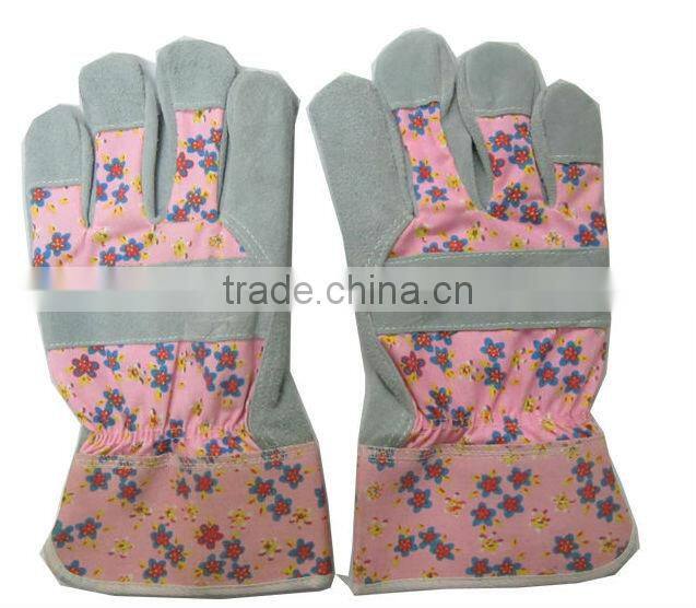 pig split printed garden glove