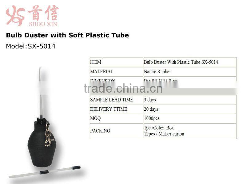 hand holding small insecticide&pesticide bulb rubber duster with long plastic tube for bedbugs SX-5014