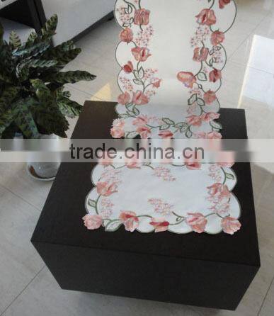 table runner embroidered