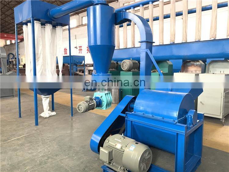 Factory Wood Sawdust Rice Huks Charcoal Briquetting Molding Machine