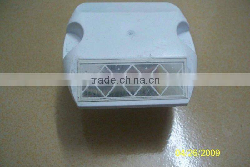 2013 RSG lowest price and best quality polycarbonate Reflective 3M Road Stud