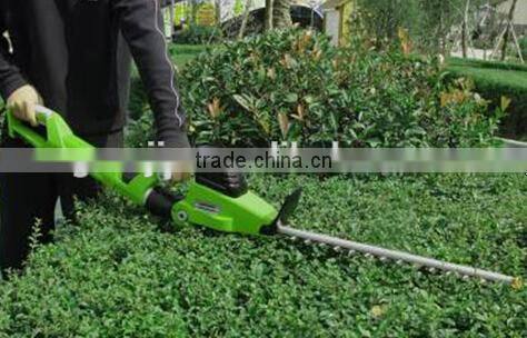 Electric pole hedge trimmer
