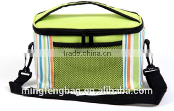Custom High Quality 600D Oxford Waterproof Whole Foods Thermal Bag for Lunch Bag and Packit Freezable Lunch Box Bag