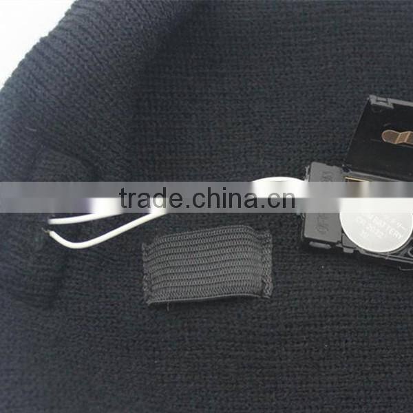 Unisex Gender and Knitted Pattern high quality led beanie hat with led light