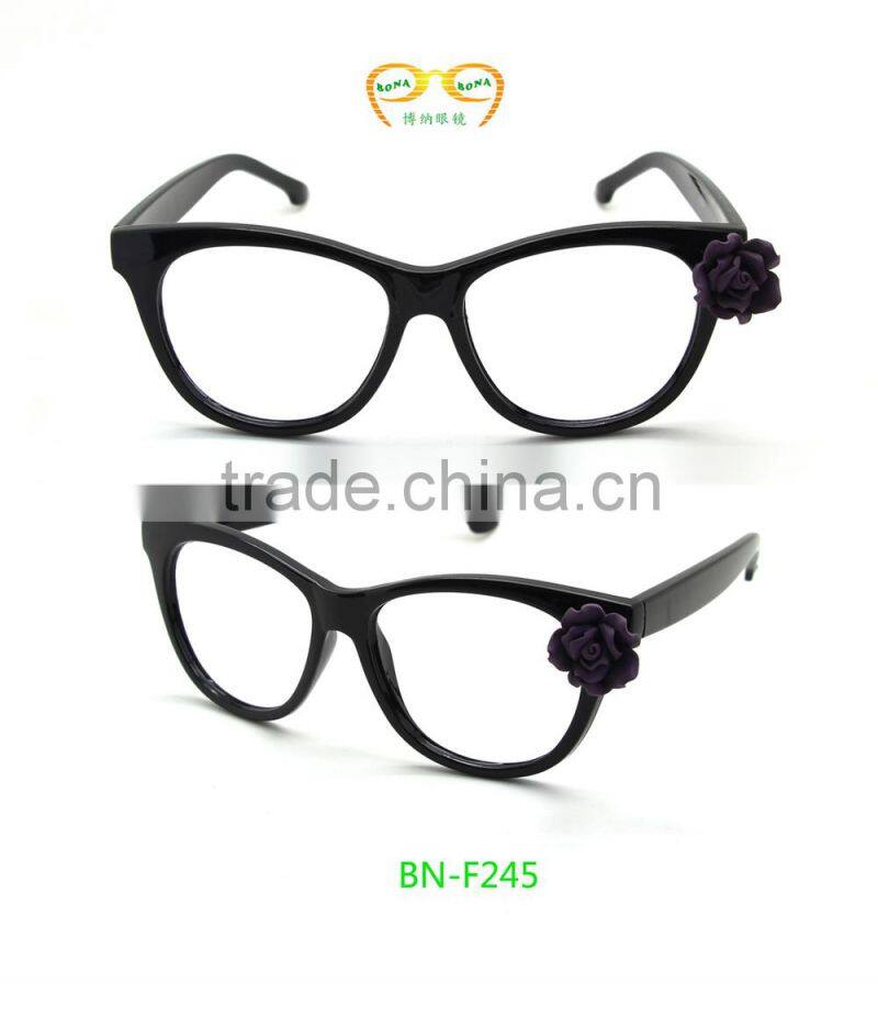 2015 made in china wholesale Plastic flower Fashion sunglasses