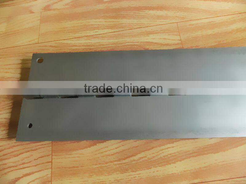 Aluminum continuous piano hinge