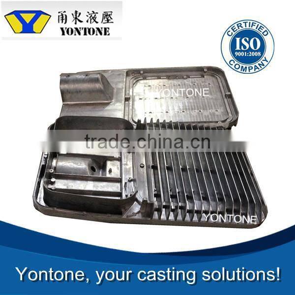 Yontone YT211 Reply Within 12 Hours ISO Qualified Factory Best Sell LED Street Light Die Cast Mould