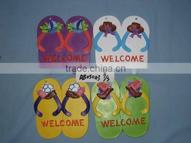 Home Decorative resin Wall Plaque With Hanger On Back