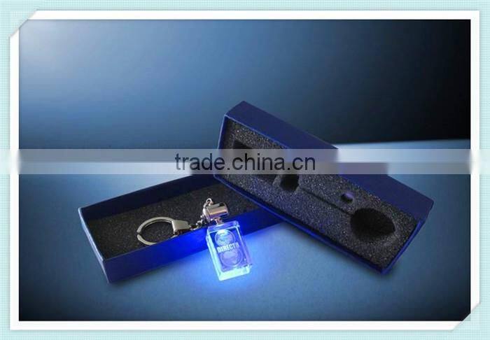 Custom design crystal cute christian keychains/wedding keychain favors