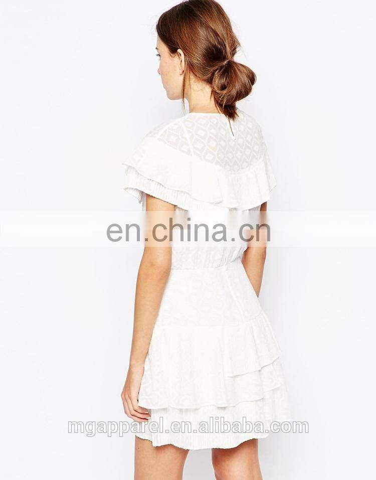 OEM wholesale 100% Polyester cap sleeve white lace cocktai dress