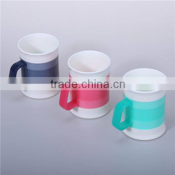 Ripple Design Portable Microwave Soup Mug with Cover