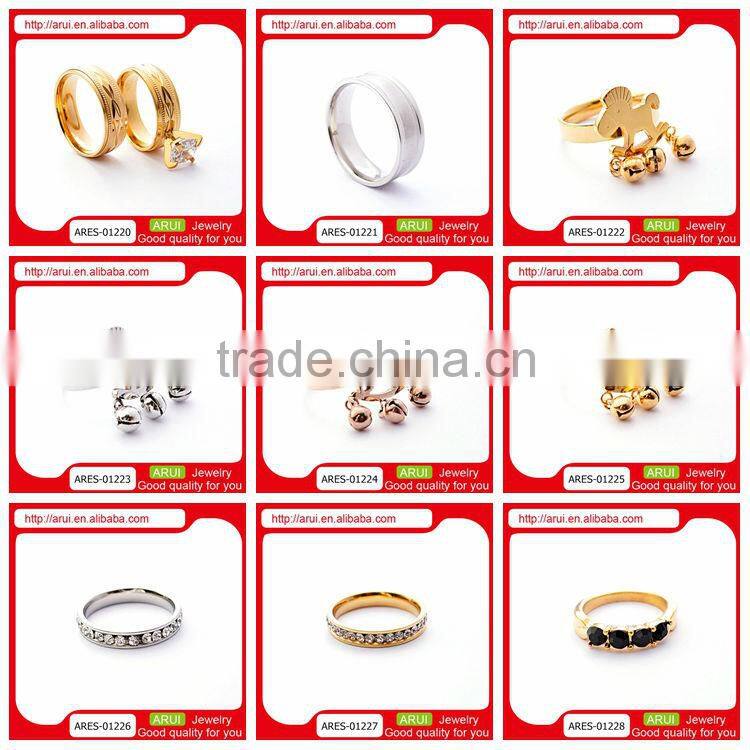 Elegant Ladies sexy noble dubai gold ring with black diamond