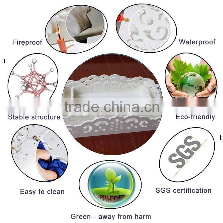 Shallow white wood tray with many size