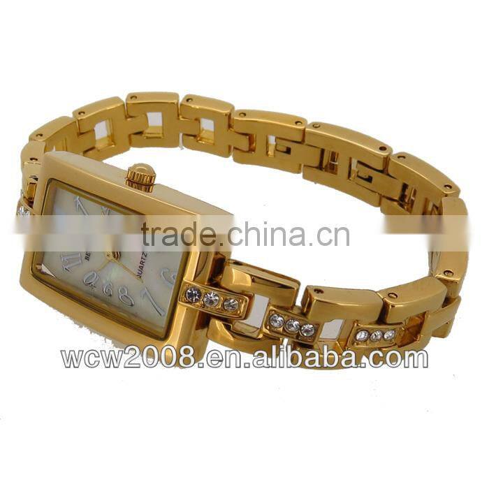 Gracious watch for elegant women