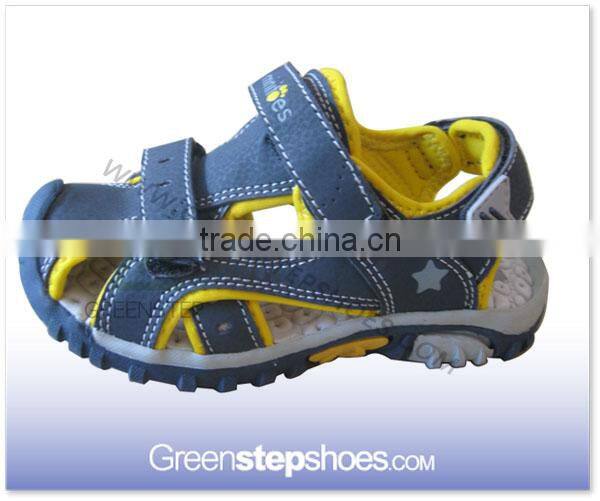 latest fashion kids pretty casual shoe