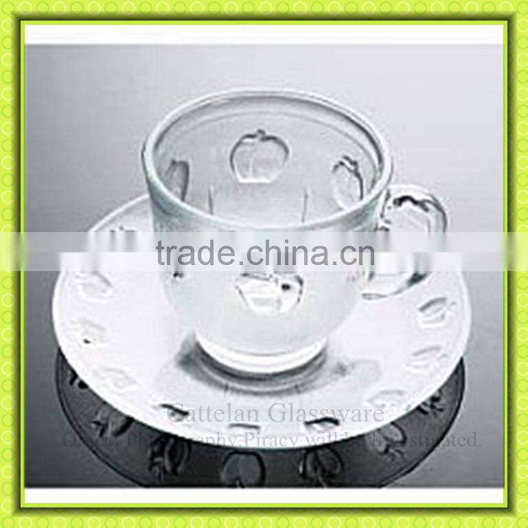 Eco-friendly apple engraved glass tea cup and saucer,glass coffee mug with tray for cafe' or restaurant