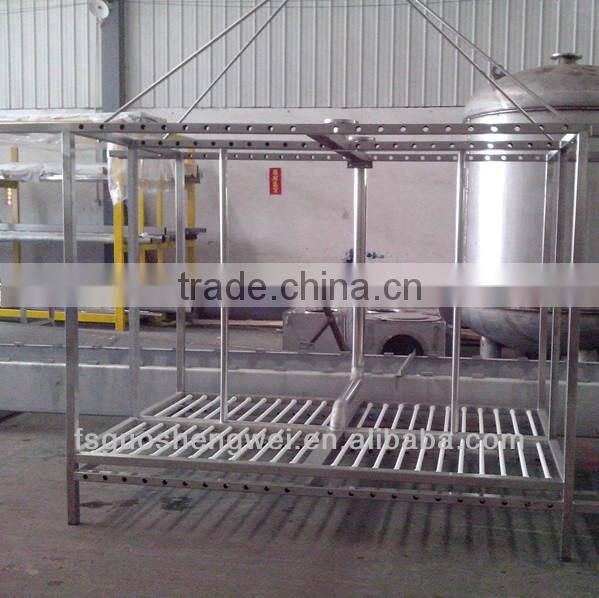 Cooling spray shelf