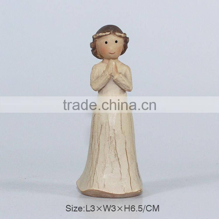 Resin praying mini girl statue