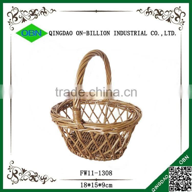 Hand knitting wicker gift basket miniature wicker baskets