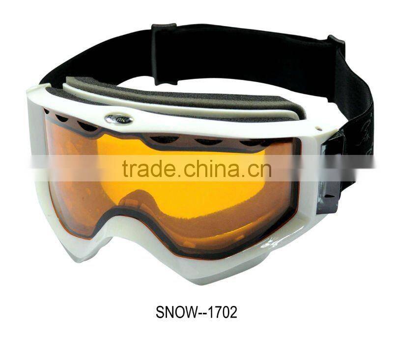lowest price ski goggle,snow spray for glass,