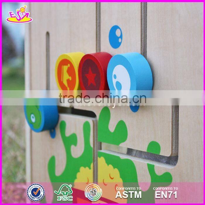 2017 new design 5 in 1 multi-function children wooden bead maze table W11B134