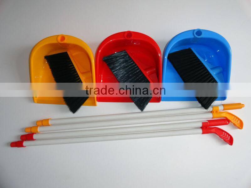 hand broom with dustpan