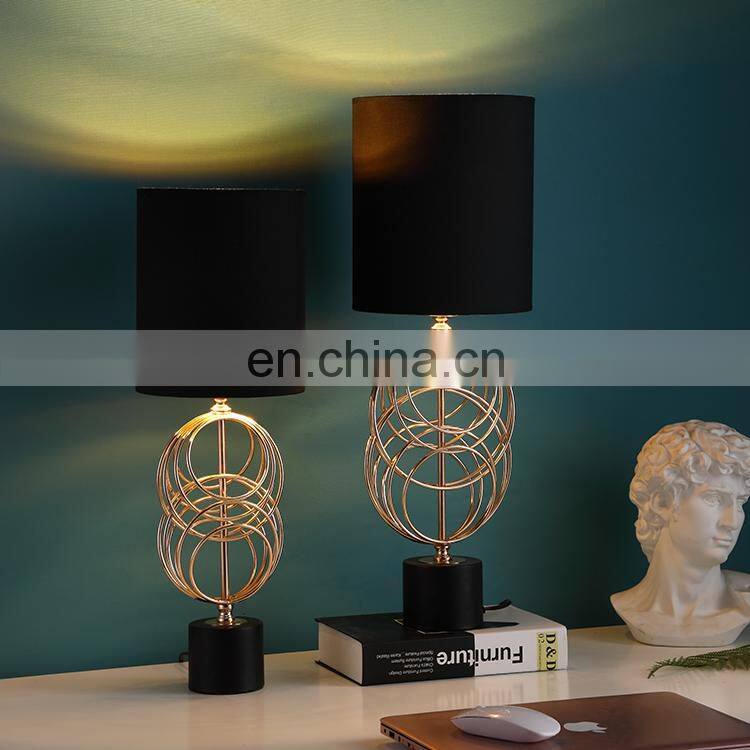 Japan iron base black lampshade custom luxury gold modern table lamps for hotel home office decor