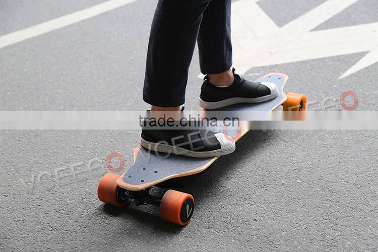 2016 dual 1100w brushless motor wireless controller for electric skateboard with remote control