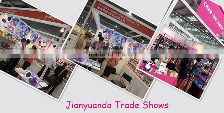 Beauty slim portable folding lighted pocket mirror with power bank for travel