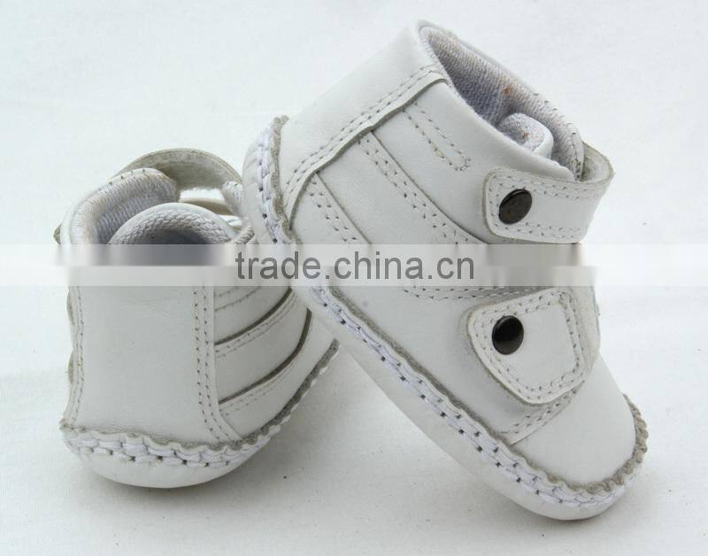 Yellow soft sole leather baby shoes 0 3 months