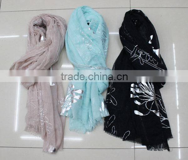 China Supplier Aztec Printing Wholesale Fashion Lady Scarf