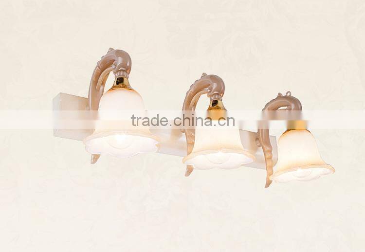 Euorepe Style Glass Modern Wall Lamps 220V 3 Heads Decorative Wall Lamps