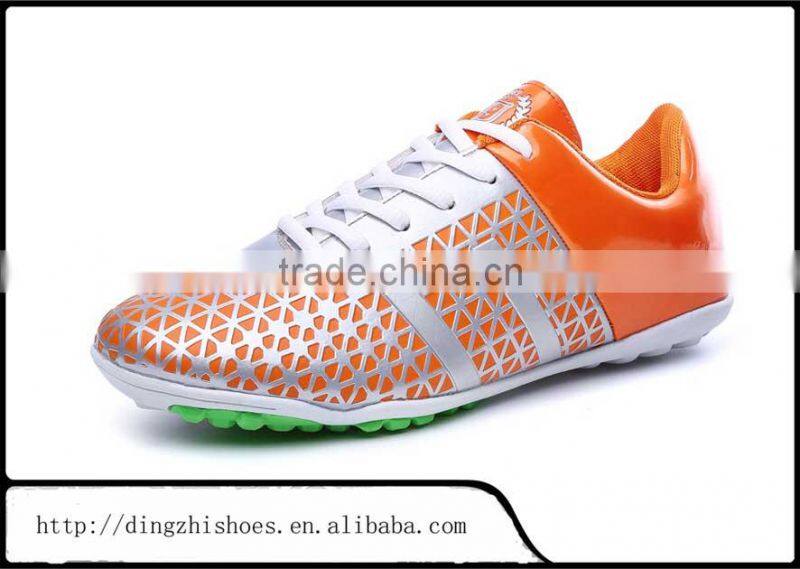 2015 Hot selling soccer shoes fashion men and lady soccer shoes running shoes