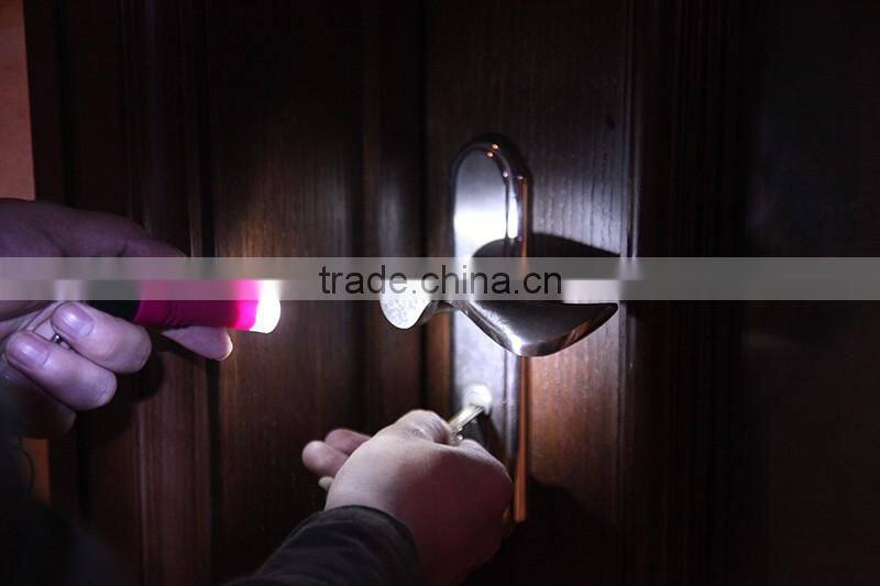 light function Plastic wine bottle stopper