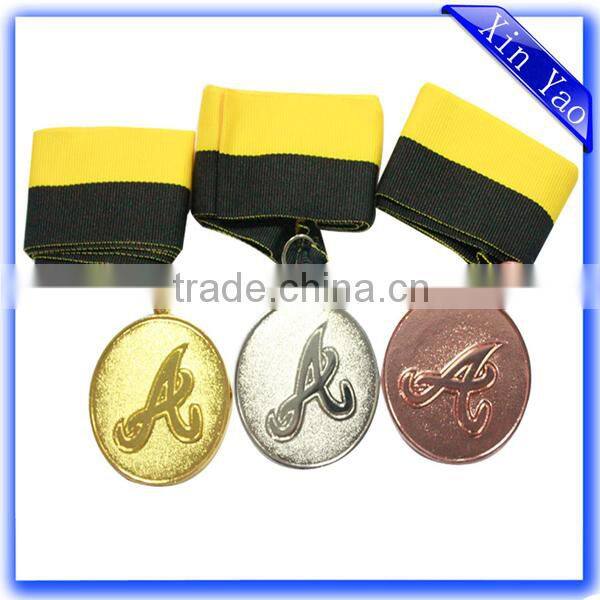 Directly factory supply zinc alloy cheap custom medals and ribbons