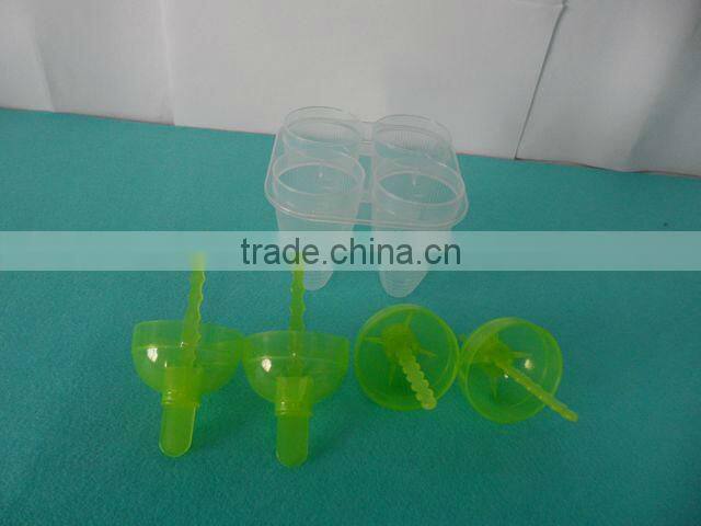 Fashionable plastic ice tray,plastic ice cube tray