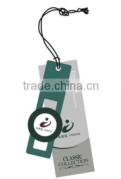 paper hanging round tags