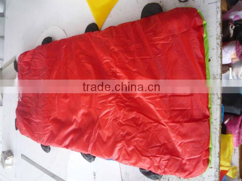 Polyester hollow fibre sleeping bag