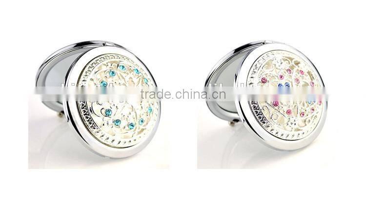 Round folding Russian metal Mirror